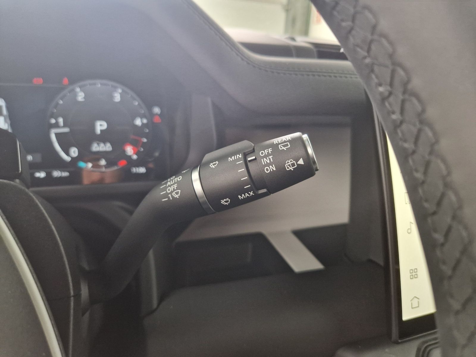LAND ROVER Defender  110 3.0 Diesel D200 S – Bild 21