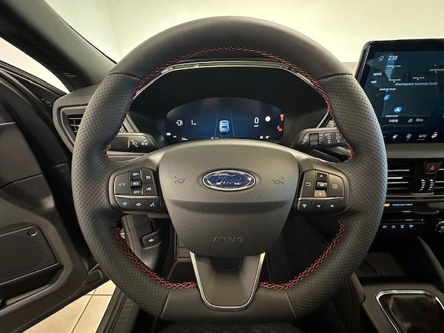 Fahrzeugabbildung Ford Kuga ST-Line 1.5 EcoBoost / Navi / digitales Coc