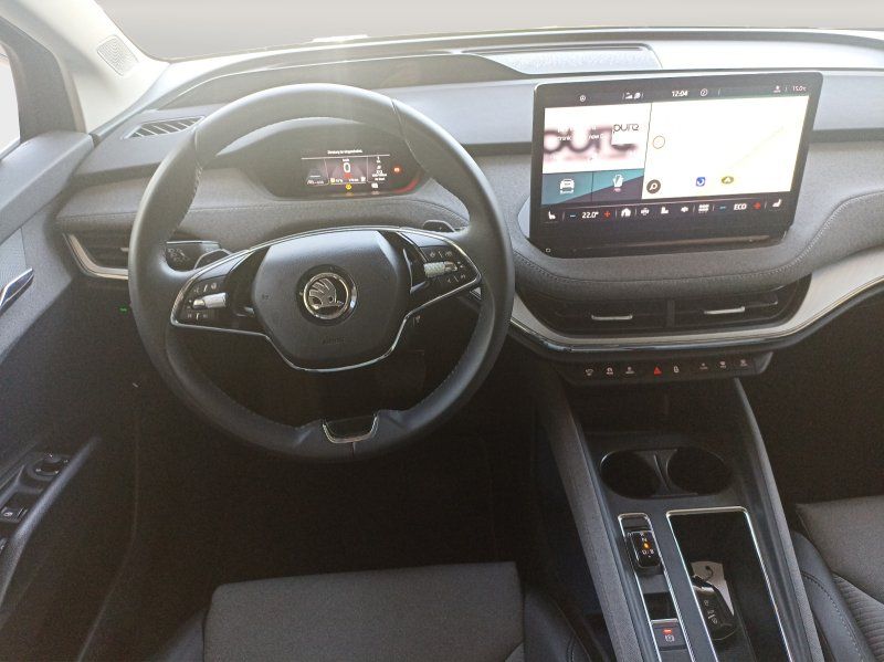 Fahrzeugabbildung SKODA Enyaq iV 80x Loft