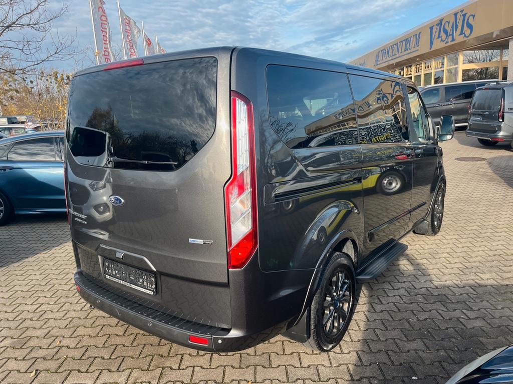 Ford Tourneo Custom
