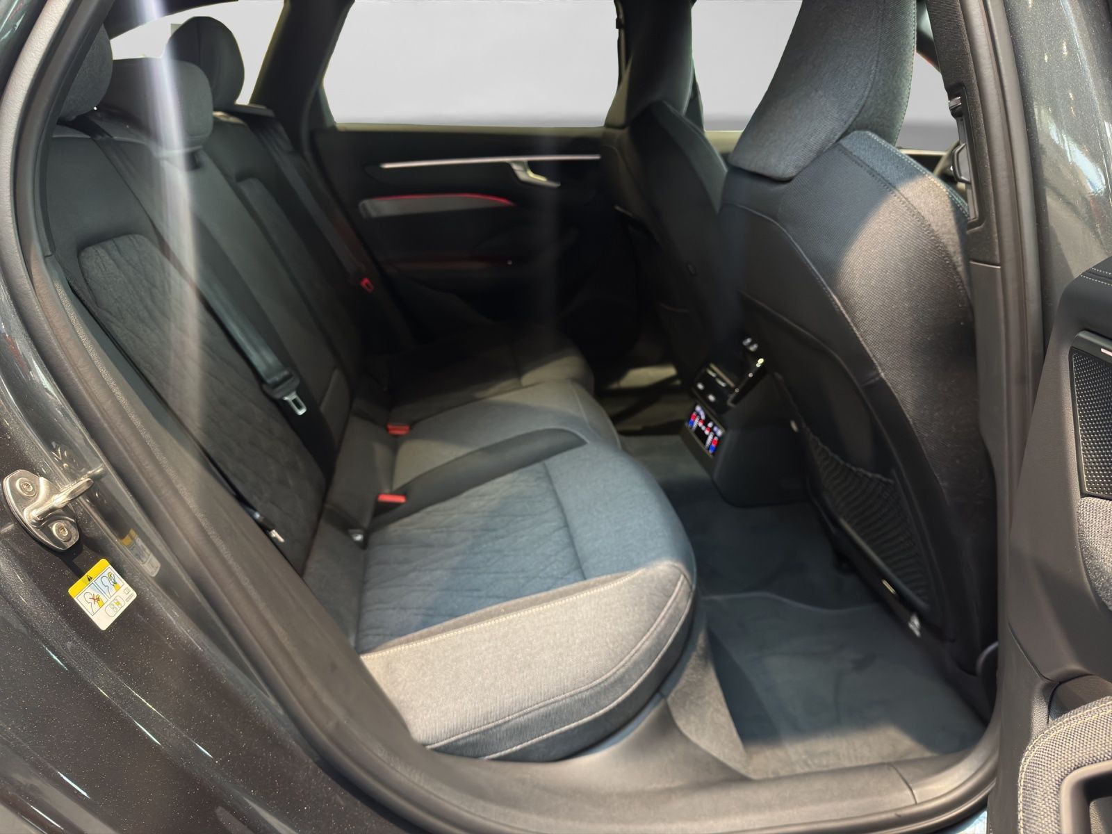 Audi A6 - Bild 6