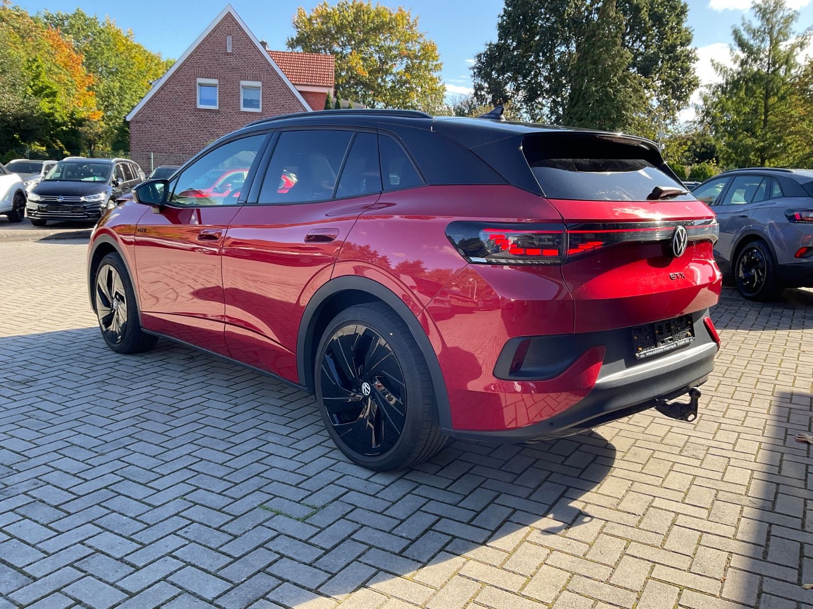Fahrzeugabbildung Volkswagen ID.4 GTX 82 kWh 4M,Panorama,AHK,Navi,Kamera