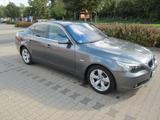 BMW 523i A - - BMW 5 Series aus 2006