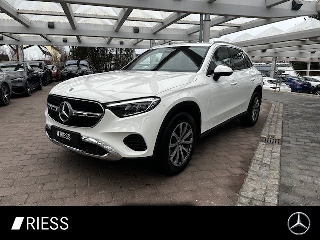 MERCEDES-BENZ GLC 200 4M Avantgarde Navi LED AHK MBUX 18''