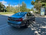BMW 730d -8 Fach bereift auf Alufelgen Tüv bis 2027 - BMW 7er Reihe Gebrauchtwagen in München