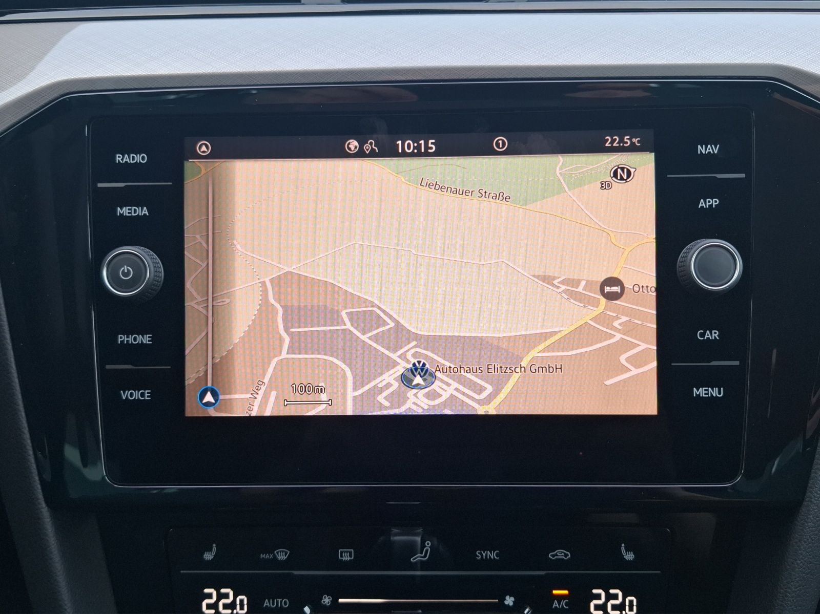 Fahrzeugabbildung Volkswagen Passat Variant TSI Business DSG Matrix Navi ACC