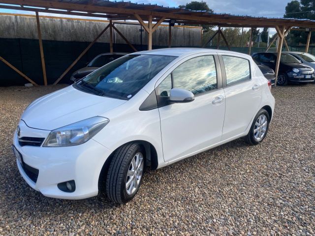 Toyota Yaris 1.3 5 porte Lounge