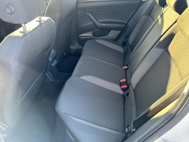 Fahrzeugabbildung Volkswagen Taigo 1,0 TSI LED-MATRIX NAVI APP CONNECT ALU PD