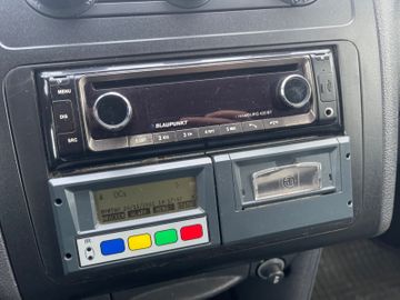 Fahrzeugabbildung Volkswagen Caddy 1.6 TDI Kasten Maxi*Klima*PDC*2.Hand*