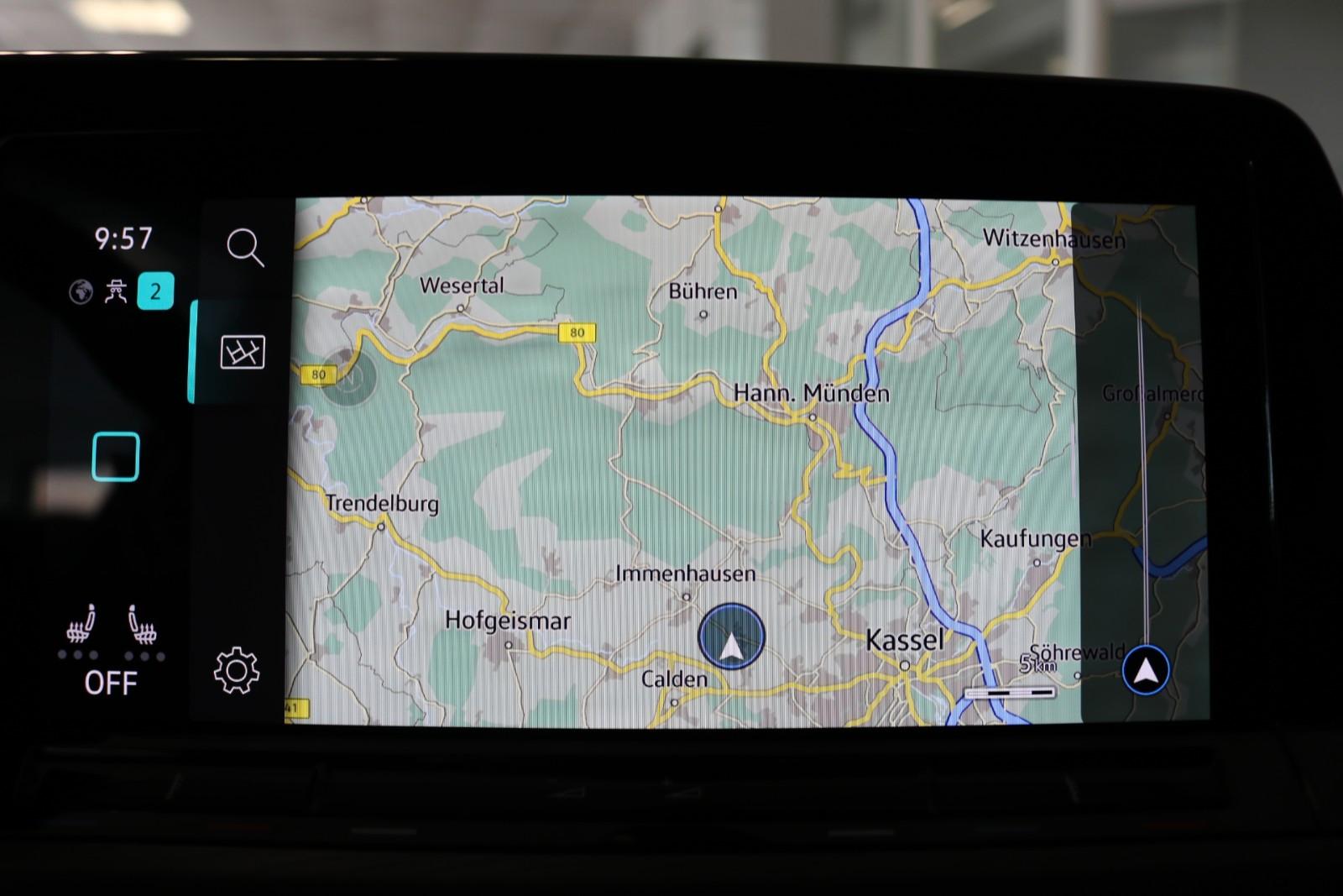Volkswagen Golf VIII Lim. Style Kamera AHK ACC Memory, миниатюра 26