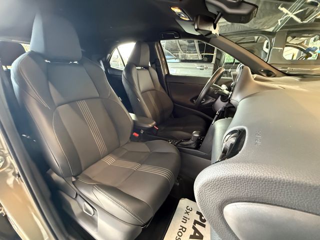 Toyota Yaris Cross Hybrid AWD-i Adventure