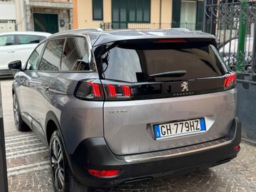 Peugeot 5008 - 11