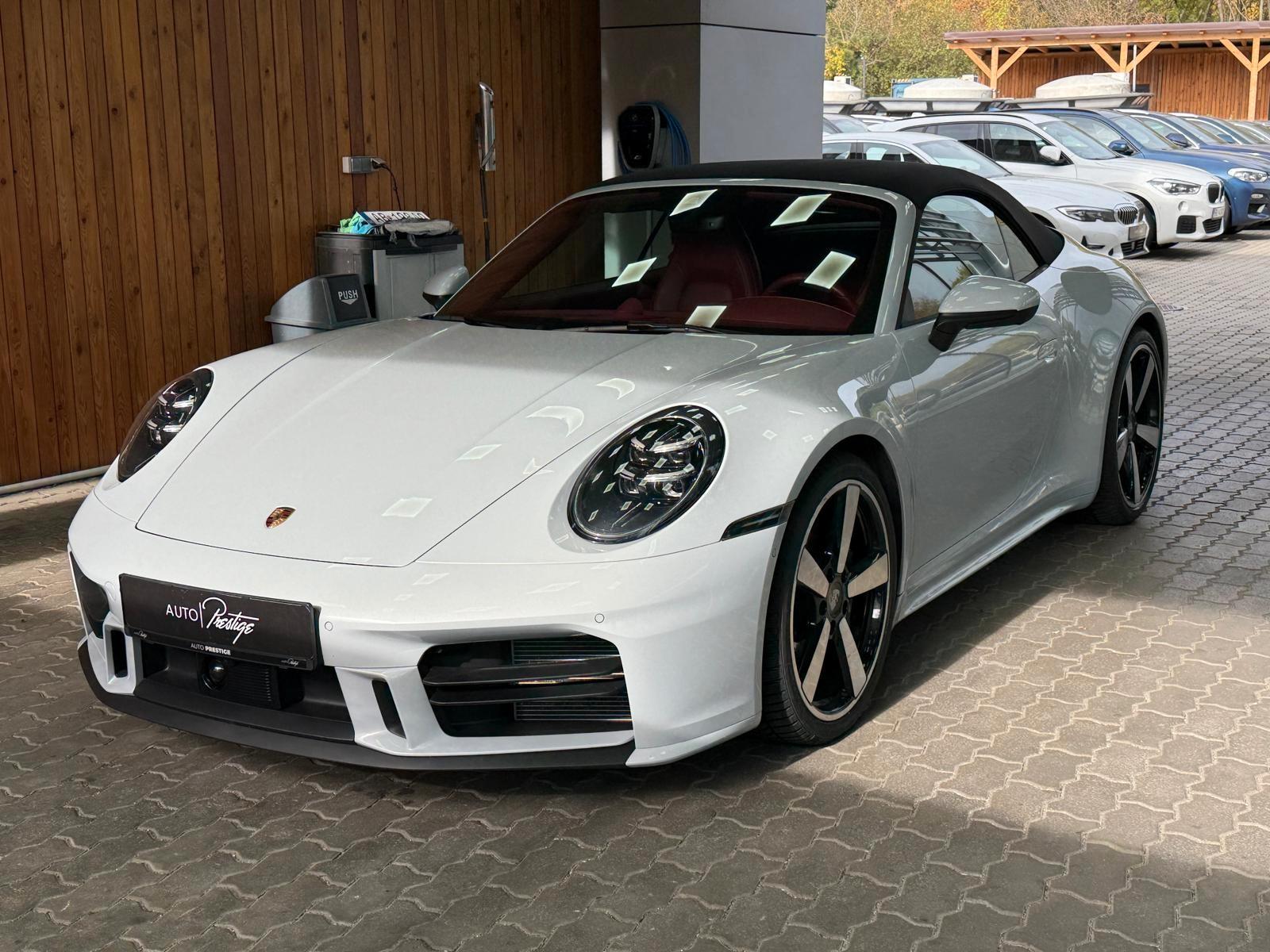 Porsche 911 Carrera Cabriolet
