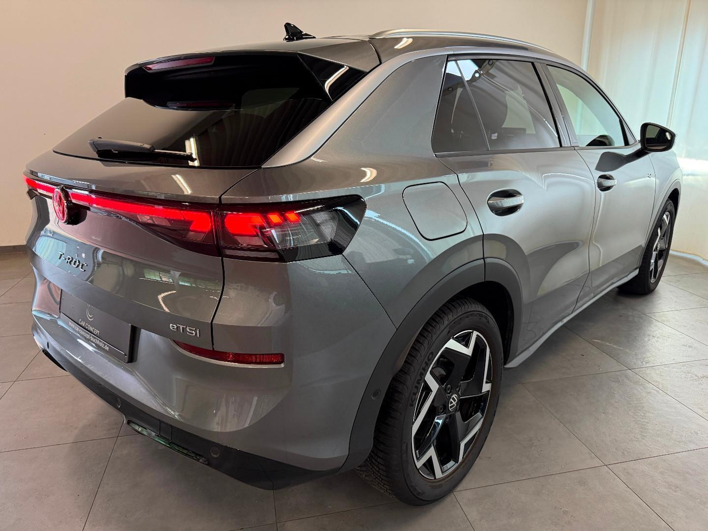 Volkswagen T-Roc 1.5 eTSI DSG R-Line ACC KAMERA KEYLESS, миниатюра 5