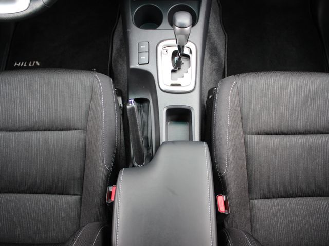 Hilux 2.4 Comfort AHK*Rollo*Navi