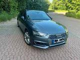 Audi A4 2.0 TFSI ultra S tronic sport Avant sport - Audi A4: Grau, Schiebedach