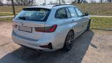 BMW 330e xDrive Touring Sport Line Auto - silberne BMW 330