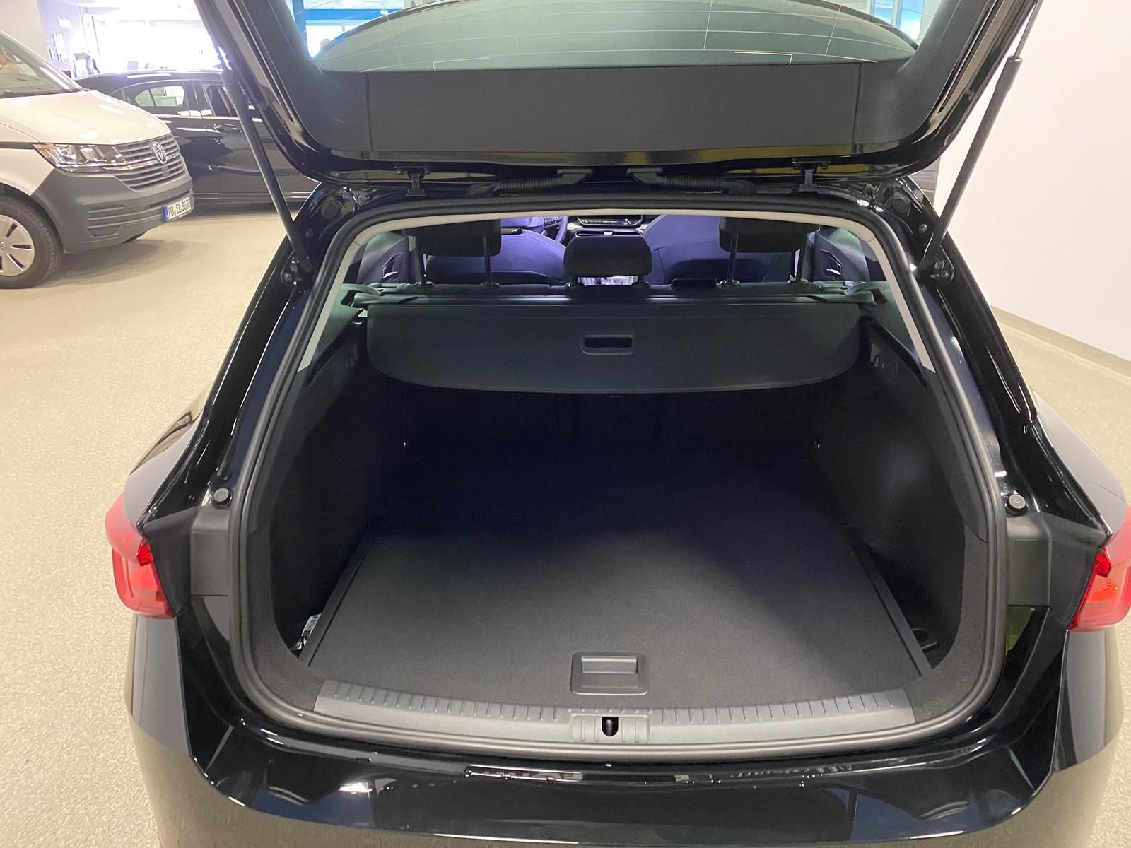 Fahrzeugabbildung SEAT Leon ST 1.5 TSI Style+5 Jahre GARANTIE++KAMERA++