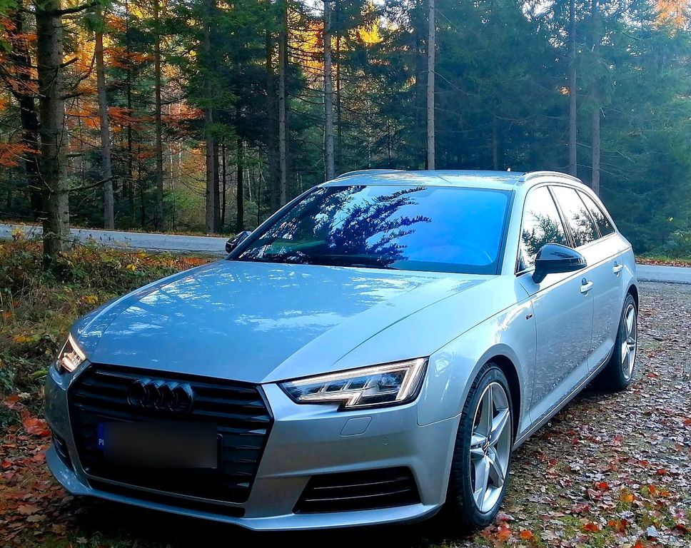 Image of Audi A4