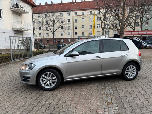 Volkswagen Golf VII  Autom. SHZ, Klima uvm.