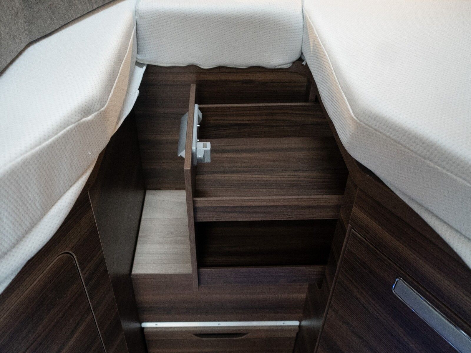 Fahrzeugabbildung Laika Ecovip L 3009 SAT*AHK*Navi/Kamera*Assistenz-Syst