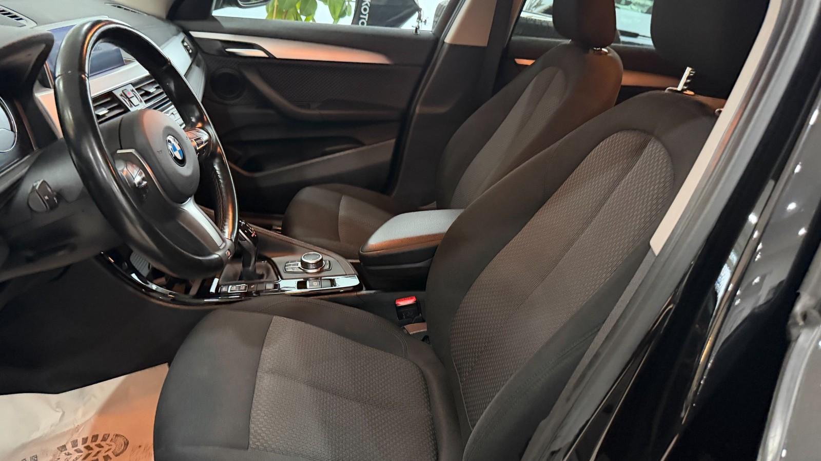 BMW X2 sDrive 18 i, миниатюра 11
