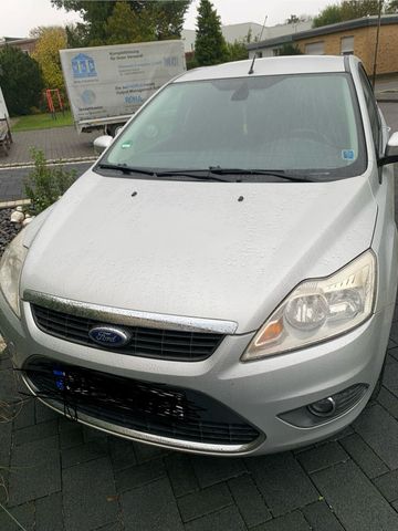 Ford FOCUS KOMBI AHK TDCI  GHIA AUSSTATTUNG