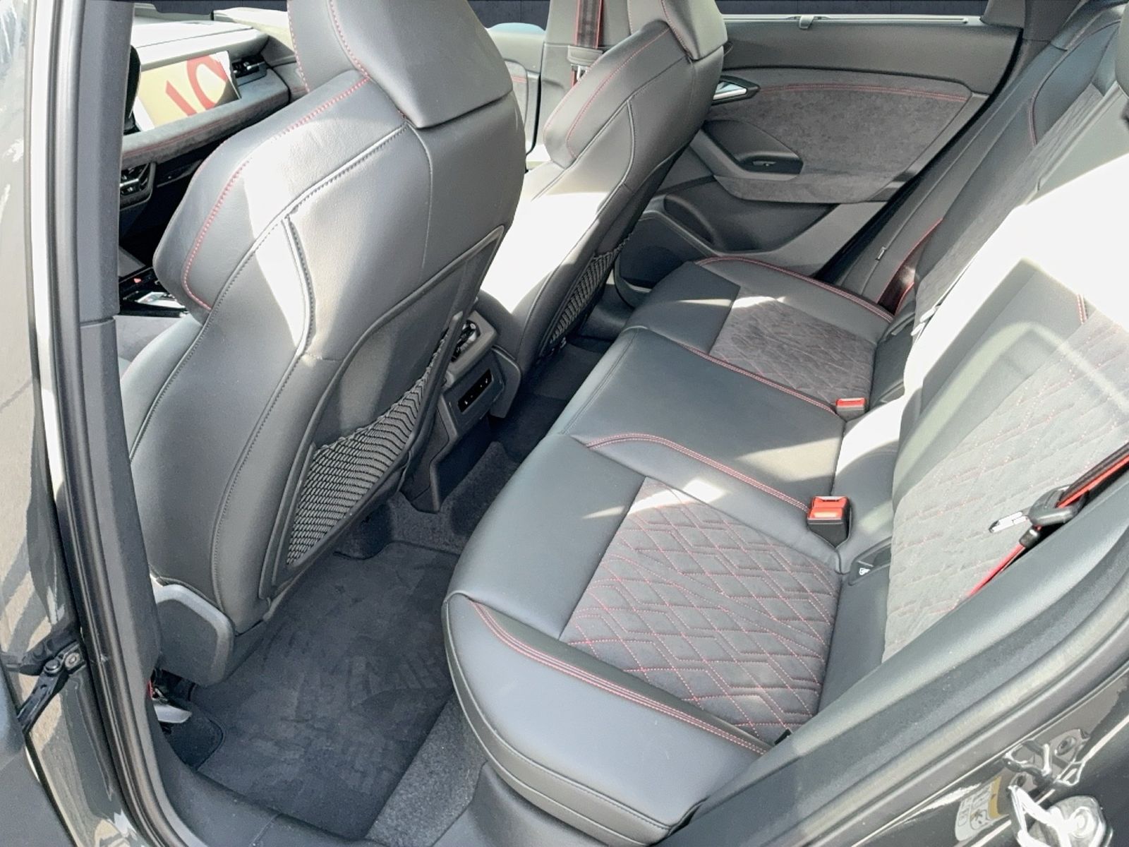 Audi Q6 e-tron - Bild 13