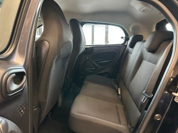 Smart ForFour Basis 52 kW *Klima*Radio*BT*Tempomat*