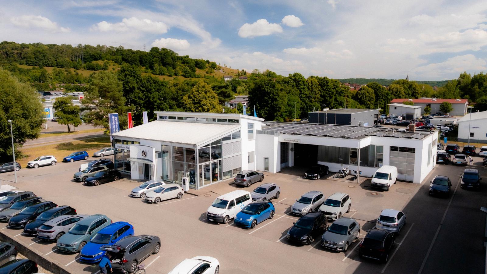showroom-image-main