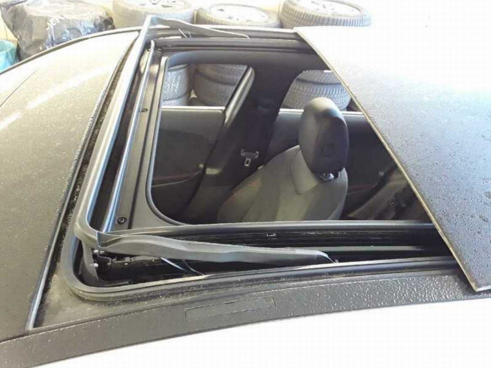 Fahrzeugabbildung Mercedes-Benz A200 Limo AMG Prem DISTR Pano AHK Memo LED KeyGo