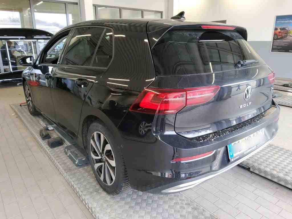 Volkswagen Golf - Bild 4