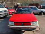 Peugeot 205 DIESEL - Peugeot 205 aus 1992