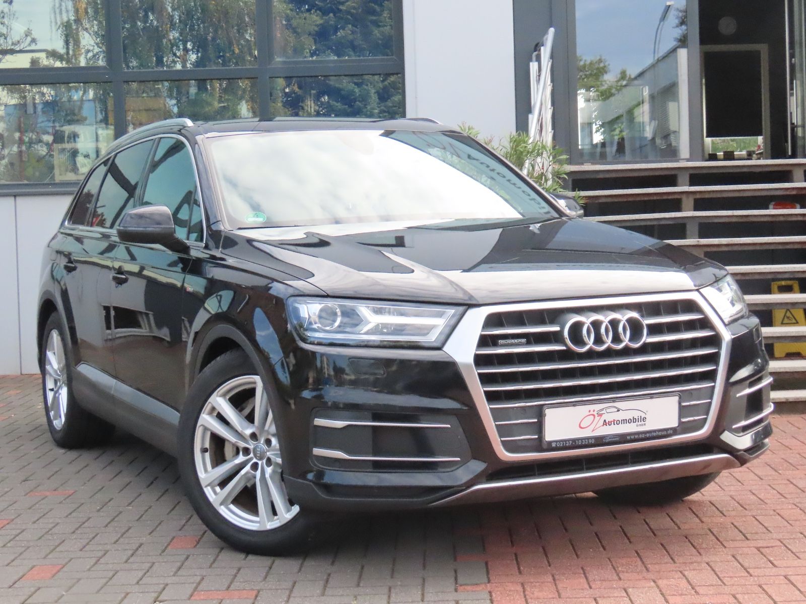 Audi Q7 3.0 TDI quattro S-Line Alcantara 7 Sitze