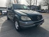Mercedes-Benz ML 320*TUV NEU* - Mercedes-Benz Geländewagen aus dem Jahr 1999