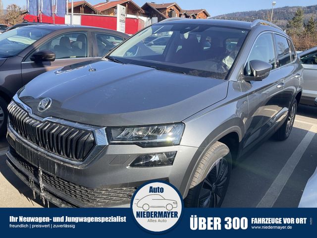 Skoda Karoq 1.5 TSI DSG Selection, AHK, Kamera, 4x Sit