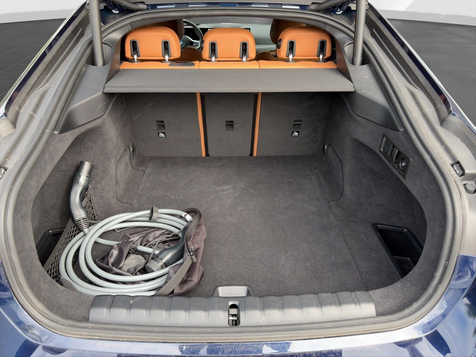 BMW i4 - Bild 14