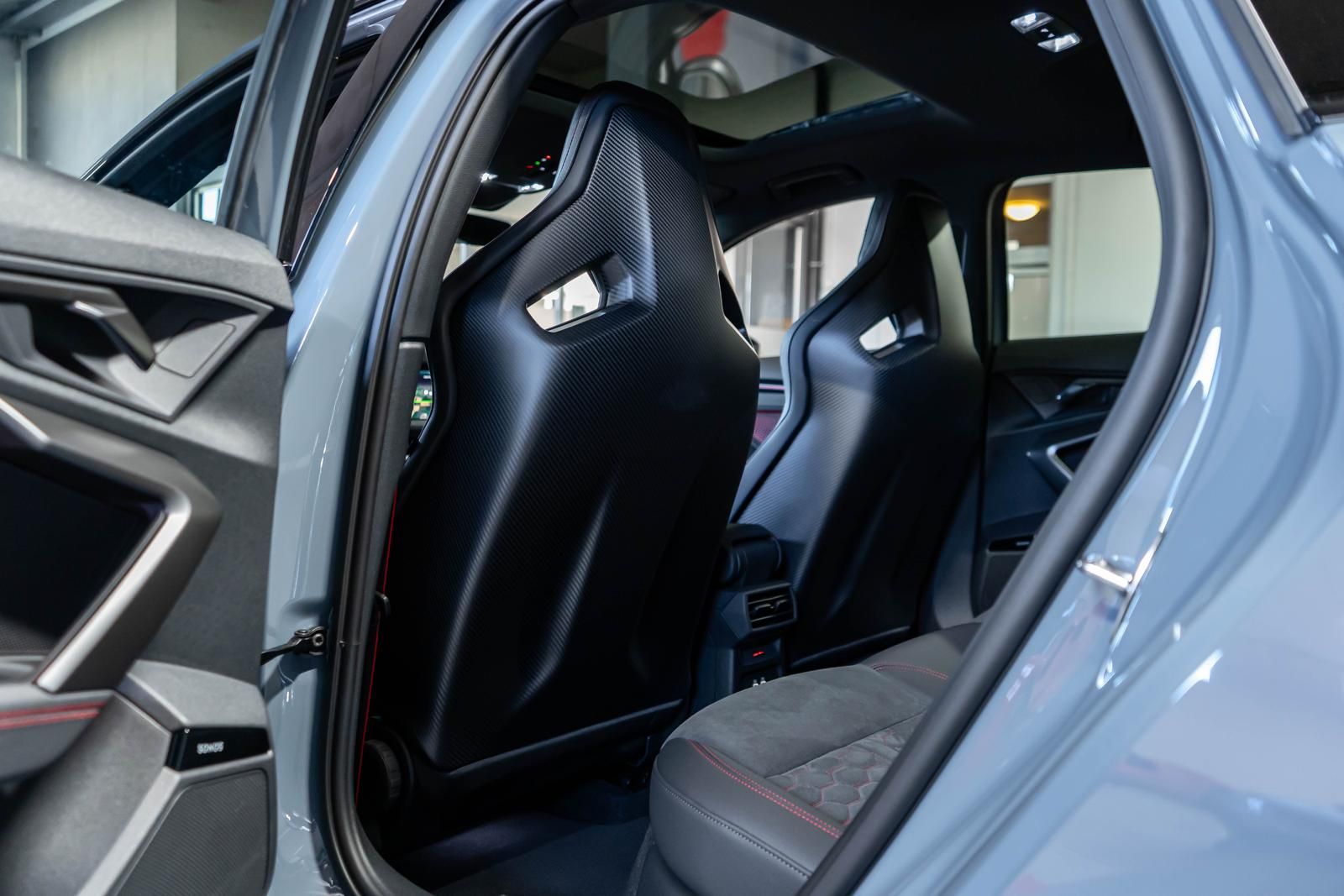 Audi RS3 2.5 TFSI quattro PANO SONOS KERAMIK RS-AGA foto 17