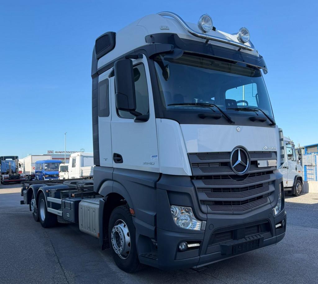 Mercedes-Benz 2540 L Actros 6x2 Fahrschule 5-Sitzer Liftachse