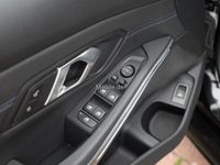 BMW 330 - Vorschau Bild 14