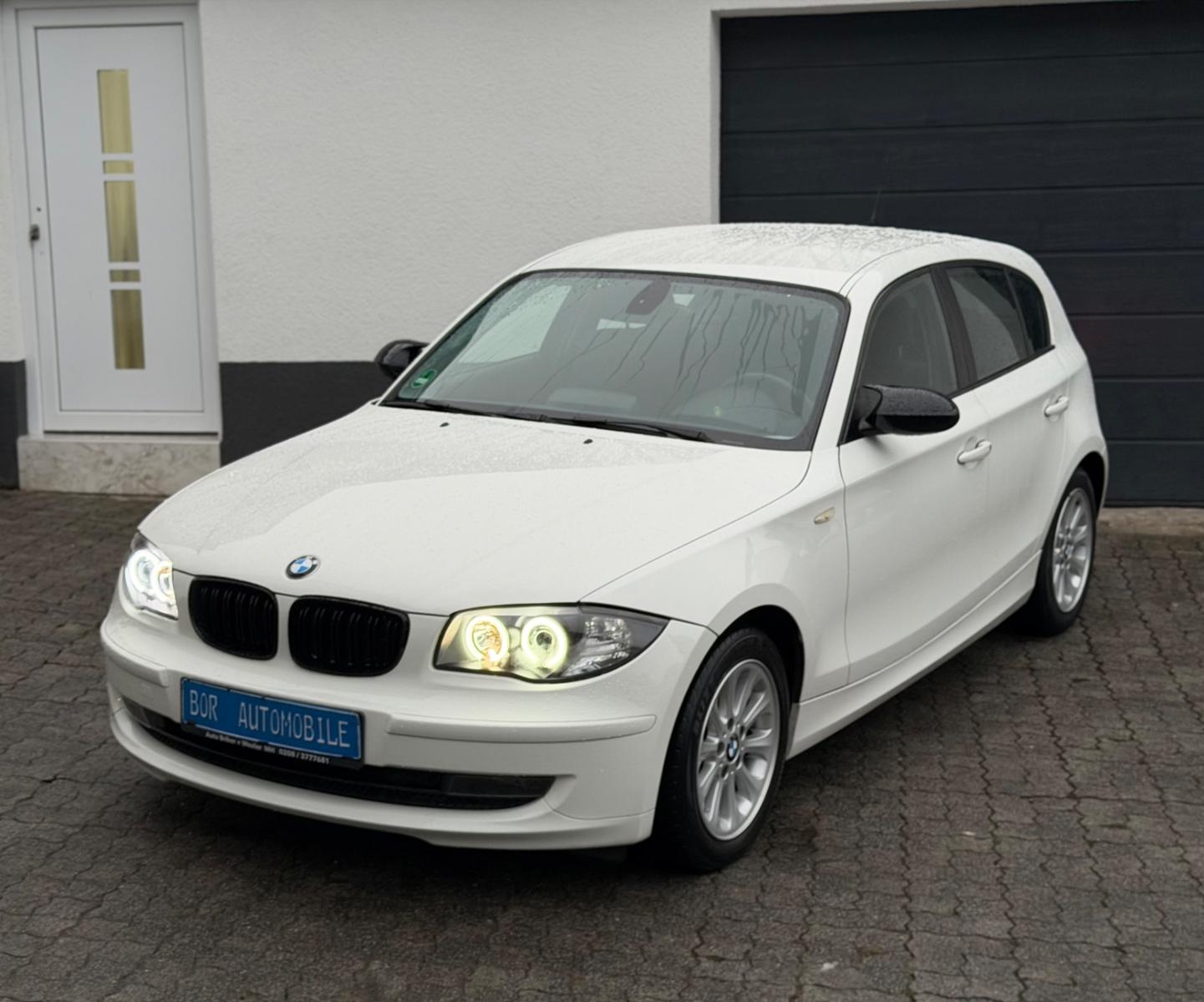 BMW 116i Limousine/Navigation/PDC/Isofix/Xenon/Euro5