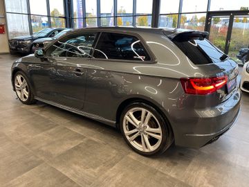 Audi A3 S line *Sportpaket*Klima*Xenon*PDC*Navi*SHZ*