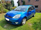 Ford Fiesta 1.4 16V Ghia Ghia - Ford Fiesta: Ghia