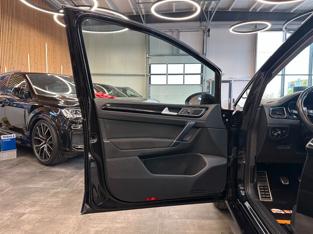 Volkswagen Golf *1-Hand*ACC*2-ZONEN*NAV*SitzHZ*