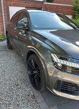 Audi Q8 55 TFSI e/2x S-Line/Matrix/Assistenz/23Zoll