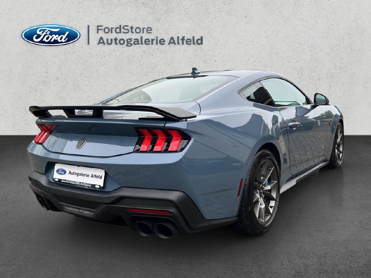 Ford Mustang Fastback 5.0 Ti-VCT V8 334 kW Dark Horse