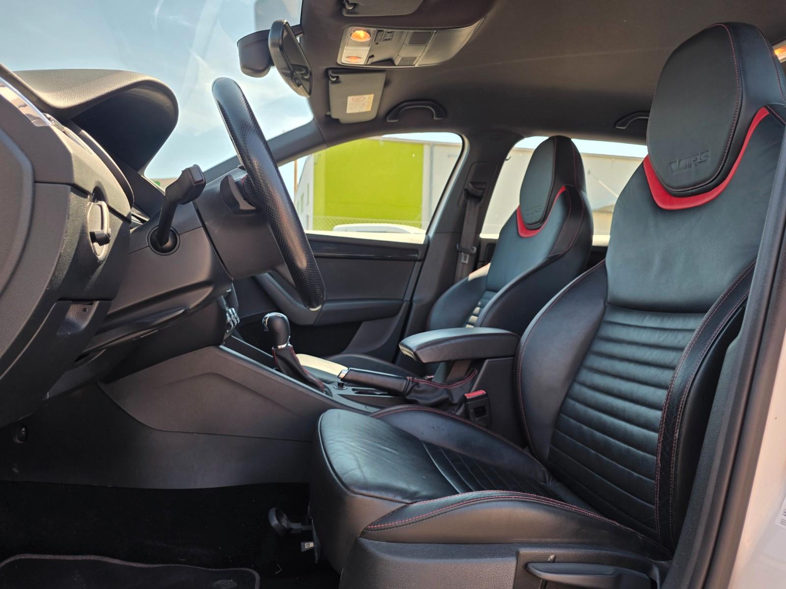 SKODA OCTAVIA COMBI RS 220CH DSG