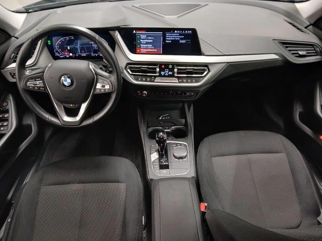 Fahrzeugabbildung BMW 218i Gran Coupé LED+Stop&Go+Kamera+HiFi+Spur
