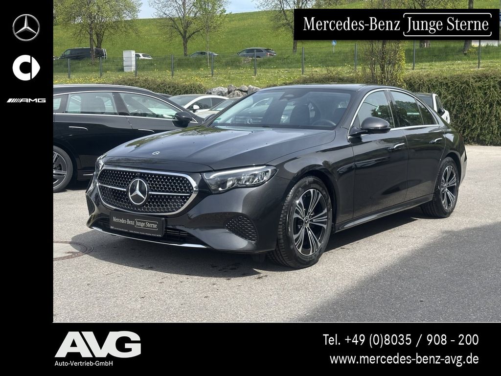 Image of Mercedes-Benz E 220