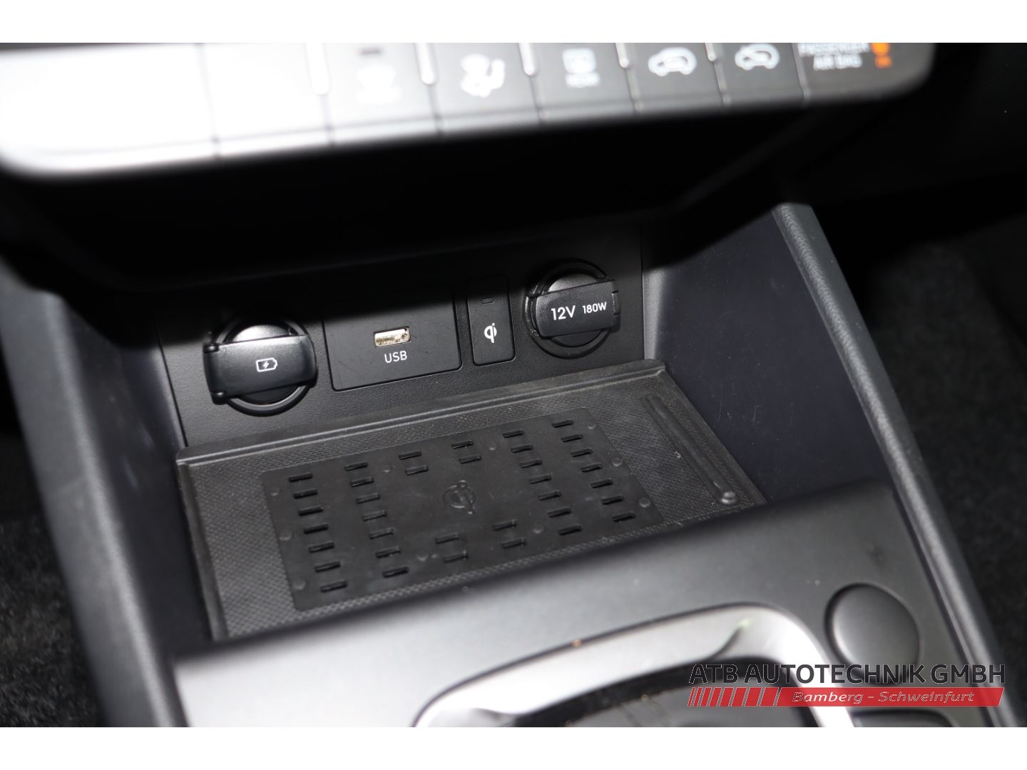 Fahrzeugabbildung Hyundai KONA Prime 1.6 T-GDI DCT 2WD HUD Navi Soundsyste